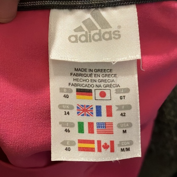 🎉4 for $20 Adidas V-neck Short Sleeve Tee, Medium - Picture 5 of 5